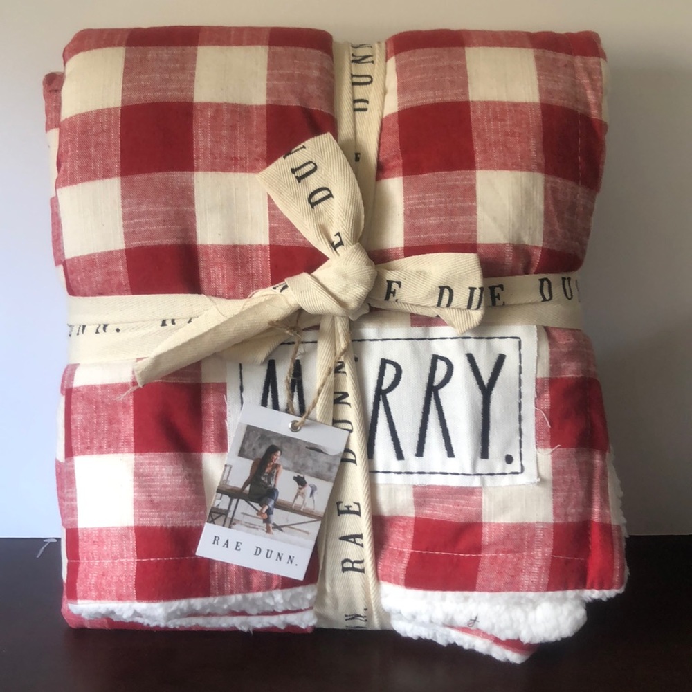 Rae Dunn MERRY Buffalo Check Sherpa Throw Blanket
